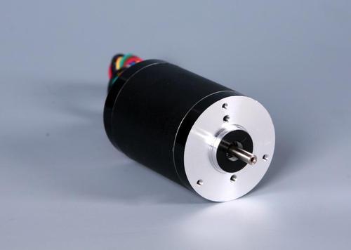 無刷直流電動機優(yōu)勢為何大于缺點？