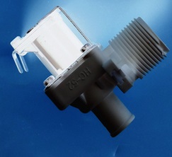 洗衣機進水閥出現(xiàn)故障如何更換，洗衣機進水閥的維修方法？