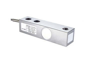 變面積式電容傳感器的靈敏度與哪些因素成反比呢？